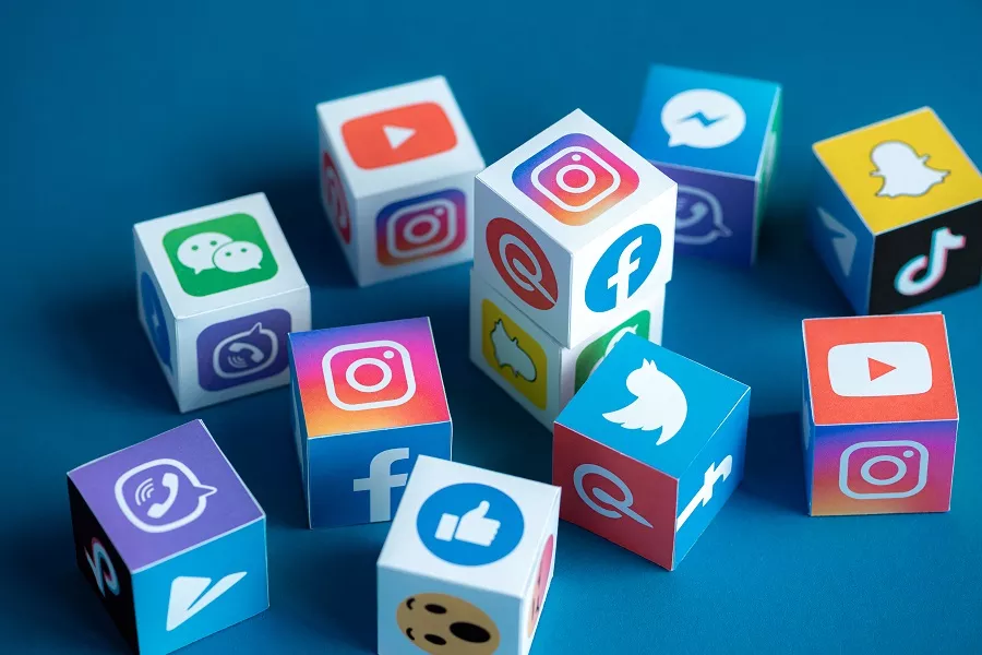reseaux-sociaux reseaux-sociaux